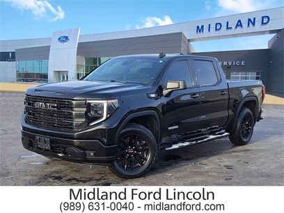 Used 2023 GMC Sierra 1500 Elevation