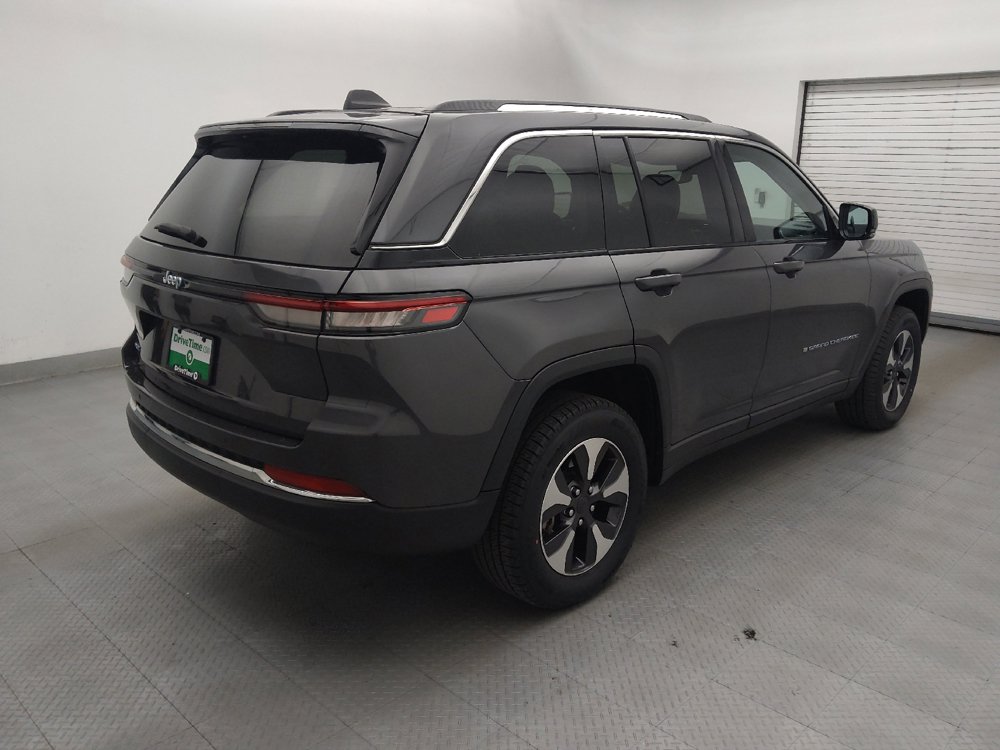 Used 2023 Jeep Grand Cherokee 4WD 4xe image 9