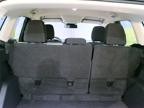 Used 2019 Ford Escape SE w/ Ford Safe & Smart Package FWD image 15