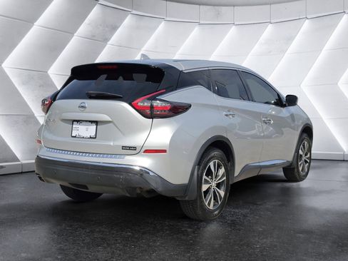 Used 2021 Nissan Murano S FWD image 3
