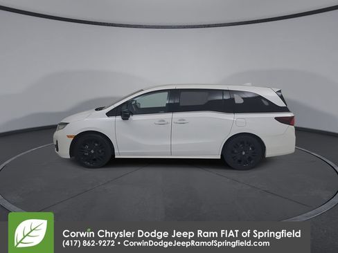 Used 2025 Honda Odyssey Sport-L image 9