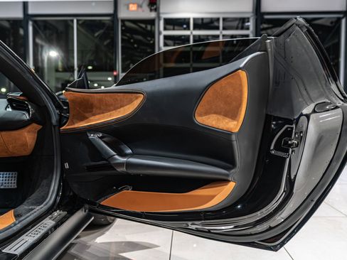 Used 2021 Ferrari SF90 Stradale image 35