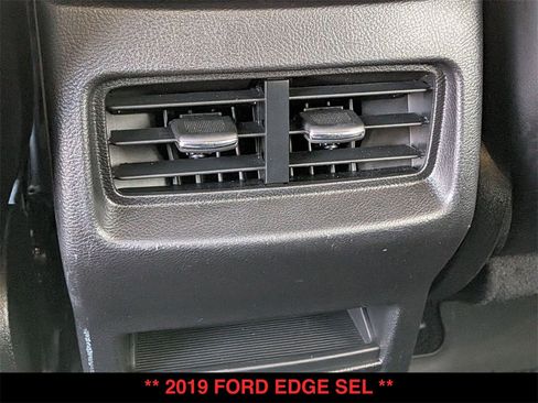 Used 2019 Ford Edge SEL w/ Equipment Group 201A image 29