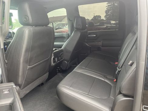Used 2022 Chevrolet Silverado 2500 LTZ w/ LTZ Plus Package AWD/4WD image 30
