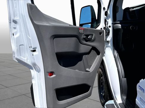 Used 2026 Ford Transit 250 Low Roof w/ Exterior Upgrade Package RWD image 22