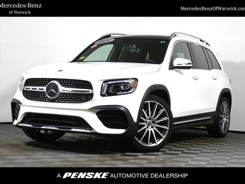 Certified 2022 Mercedes-Benz GLB 250 4MATIC image 1