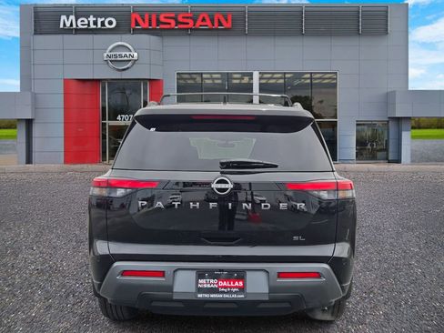 New 2026 Nissan Pathfinder SL FWD image 5