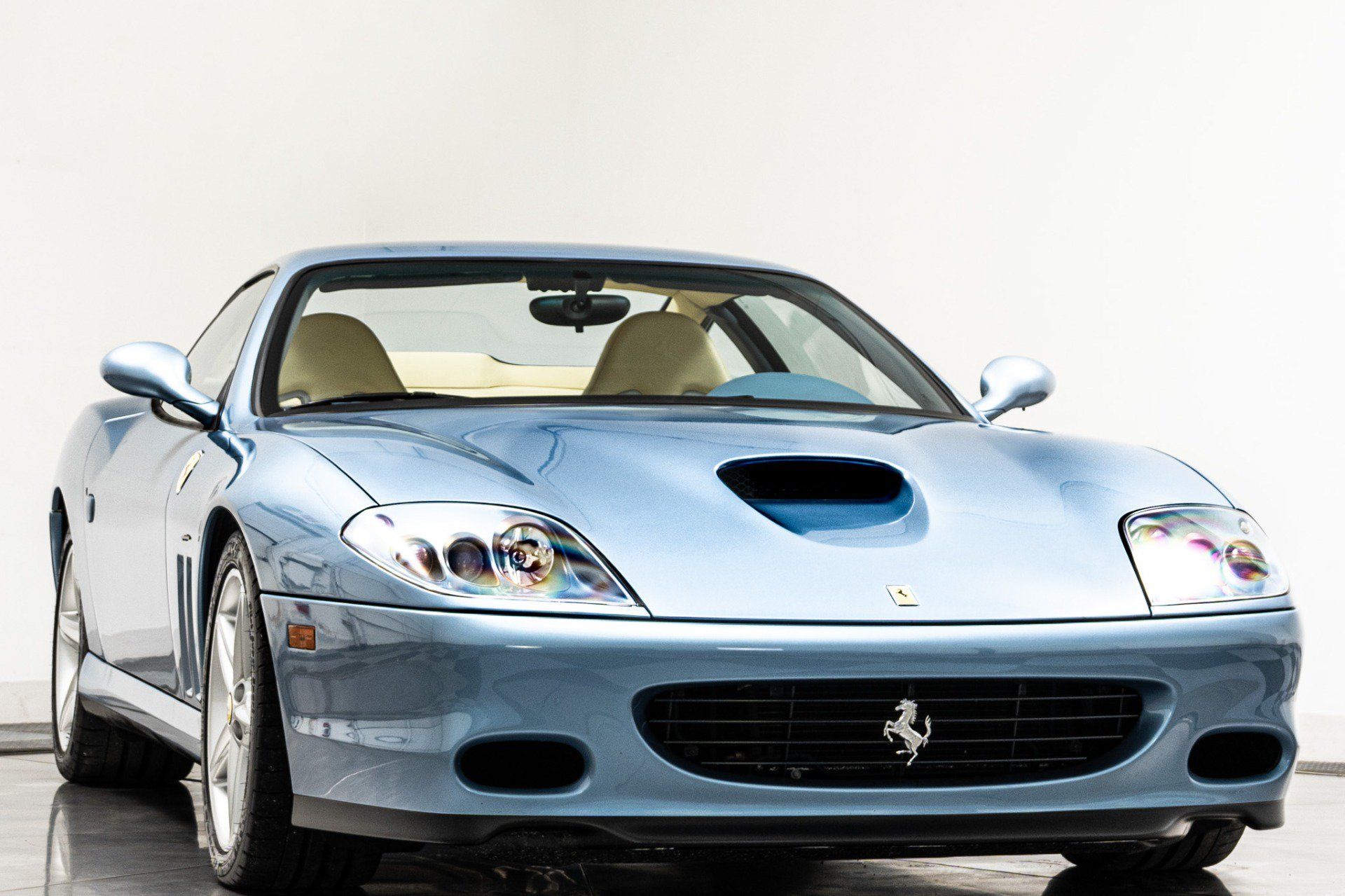 Used 2002 Ferrari 575M Maranello RWD image 3