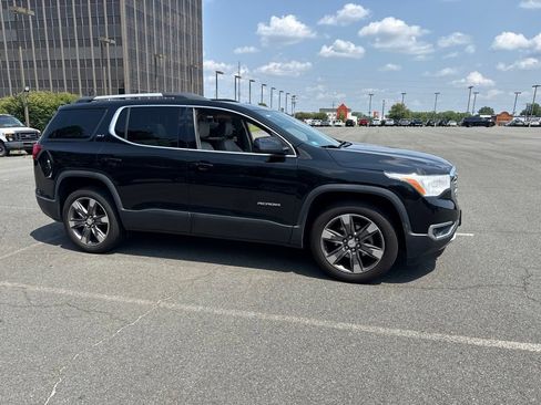 Used 2019 GMC Acadia SLT AWD/4WD image 3