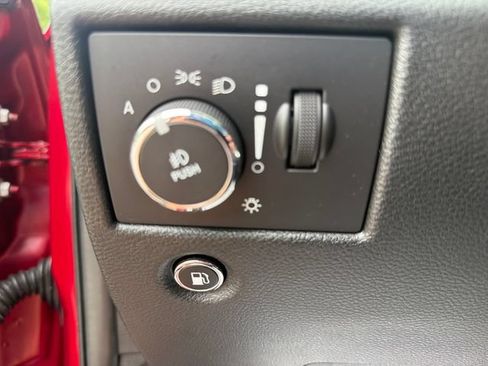 Used 2015 Jeep Grand Cherokee SRT AWD/4WD image 17