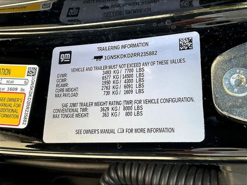 Used 2024 Chevrolet Suburban Z71 w/ Luxury Package AWD/4WD image 35