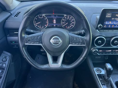 Used 2021 Nissan Sentra SV image 14