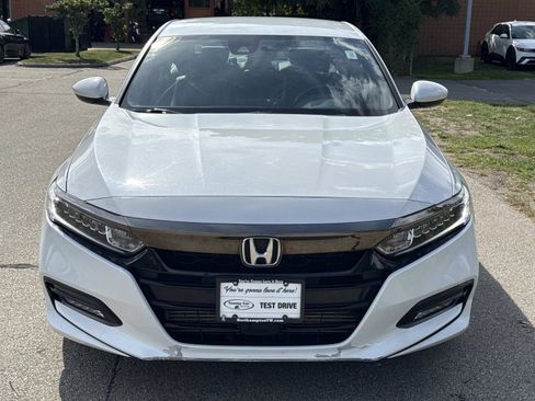 Used 2020 Honda Accord Sport image 2