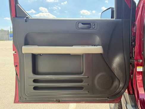 Used 2008 Honda Element EX image 16