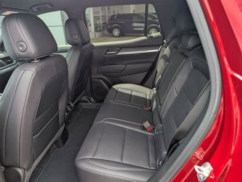 Used 2026 GMC Terrain Elevation w/ Elevation Premium Package AWD/4WD image 10
