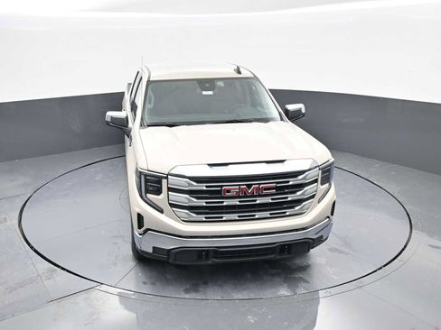New 2026 GMC Sierra 1500 SLE w/ Preferred Package image 25