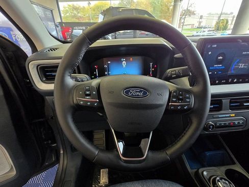 New 2025 Ford Maverick XLT w/ XLT Luxury Package image 12