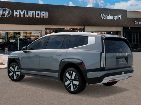 New 2026 Hyundai Ioniq 9 SEL image 5