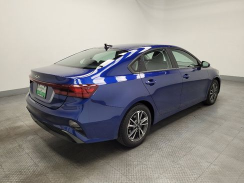 Used 2022 Kia Forte LXS image 10