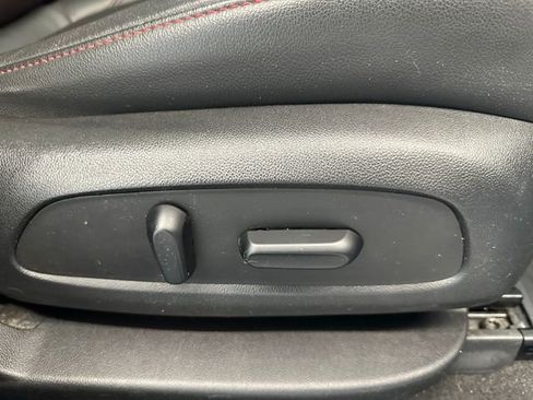 Used 2020 Chevrolet Blazer RS image 20