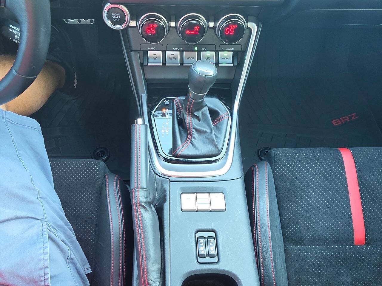 Used 2022 Subaru BRZ Limited w/ Popular Package #1 RWD image 25