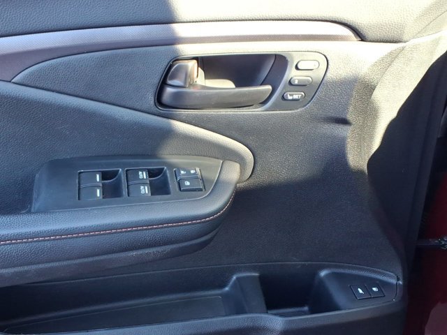 Used 2022 Honda Passport TrailSport image 23
