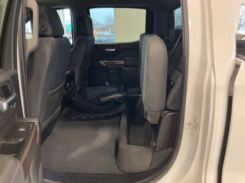 Used 2019 Chevrolet Silverado 1500 RST image 27