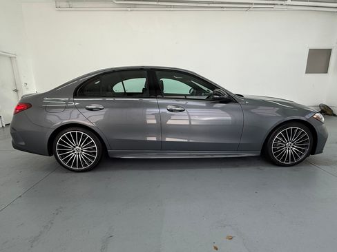 Used 2023 Mercedes-Benz C 300 Sedan image 7