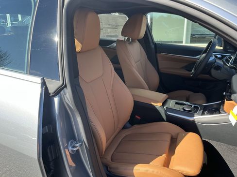 Used 2026 BMW i4 eDrive40 w/ Premium Package image 37