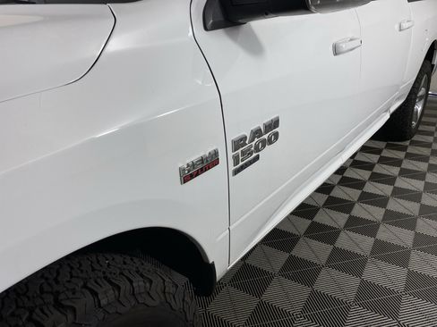 Used 2019 RAM 1500 Big Horn image 9