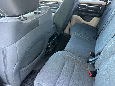 Used 2019 RAM 1500 Big Horn AWD/4WD image 4