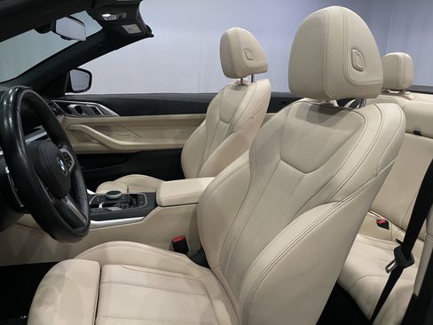 Certified 2024 BMW 440i xDrive Convertible w/ Premium Package AWD/4WD image 10