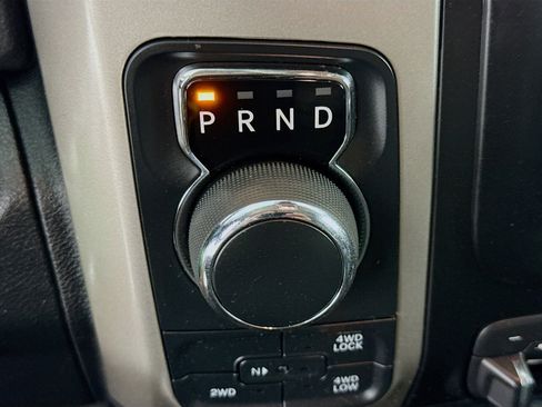 Used 2017 RAM 1500 Classic SLT image 19