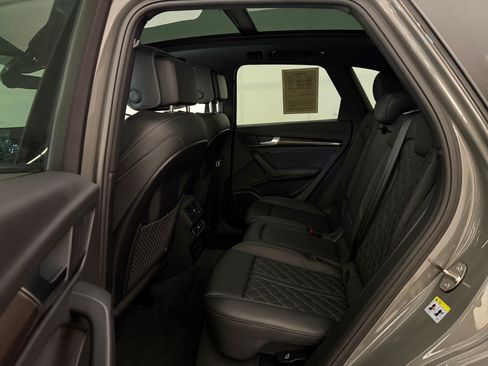 Certified 2023 Audi SQ5 Premium Plus w/ Premium Plus Package AWD/4WD image 15