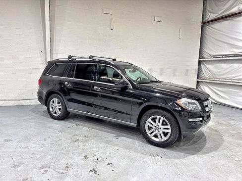 Used 2016 Mercedes-Benz GL 450 4MATIC image 7