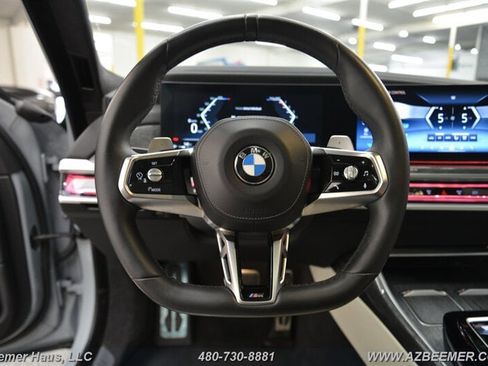 Used 2023 BMW 740i w/ Parking Assistance Package RWD image 30