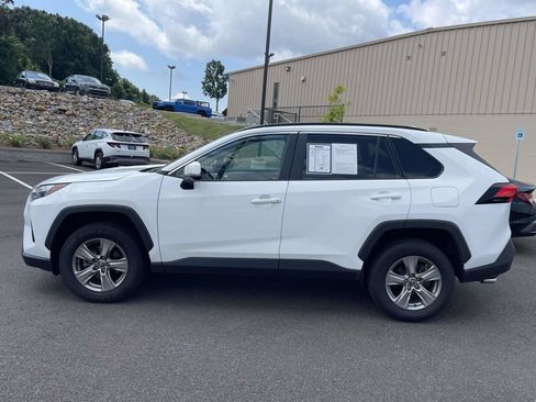 Used 2024 Toyota RAV4 XLE FWD image 6