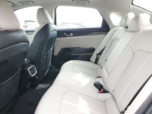 Used 2021 Kia K5 EX w/ EX Premium Package FWD image 11