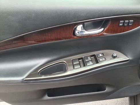 Used 2017 INFINITI QX50 AWD w/ Premium Plus Package image 17