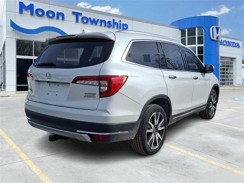 Certified 2022 Honda Pilot Touring image 6