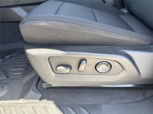 New 2026 Chevrolet Colorado W/T w/ WT Custom Package image 32