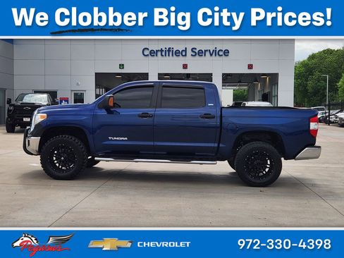 Used 2015 Toyota Tundra SR5 w/ SR5 Upgrade Package image 3