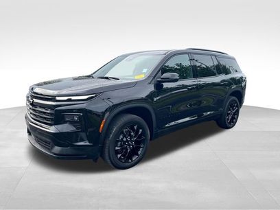 Used 2024 Chevrolet Traverse LT w/ Midnight/Sport Edition