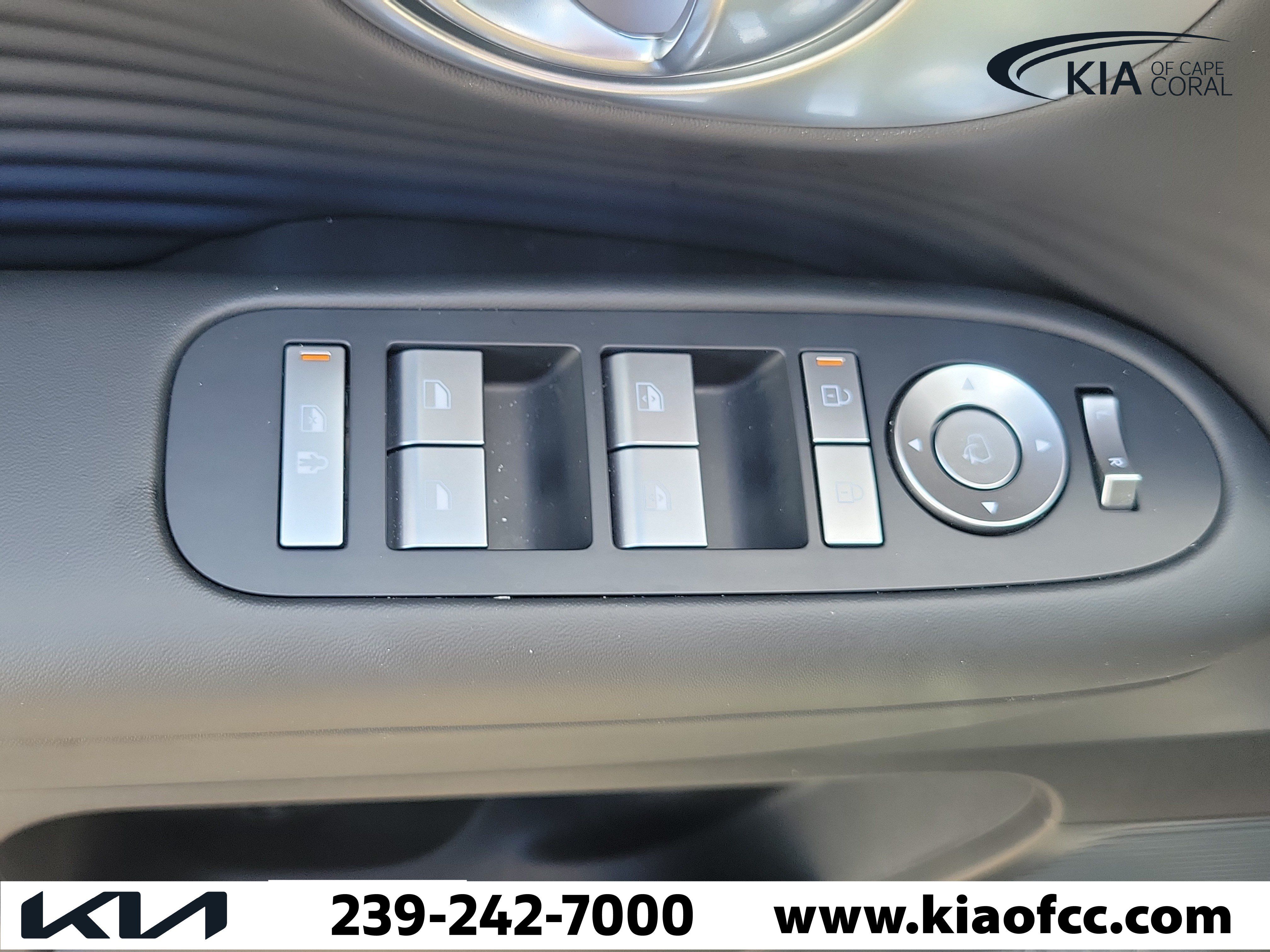 Used 2026 Hyundai Ioniq 9 SEL AWD/4WD image 26