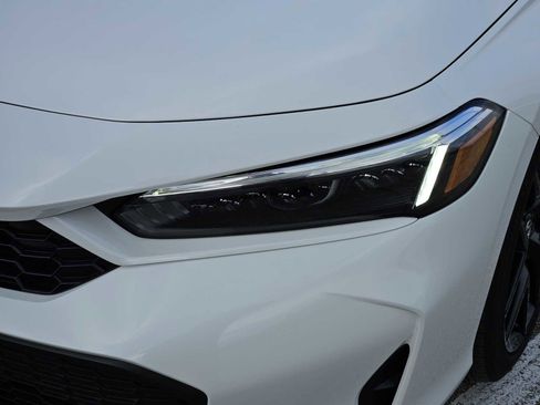 Used 2026 Honda Civic Sport image 7