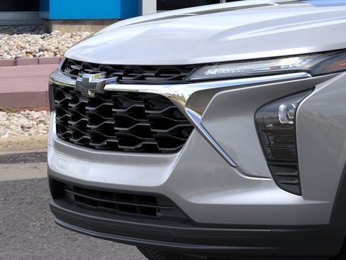New 2026 Chevrolet Trax LS FWD image 13