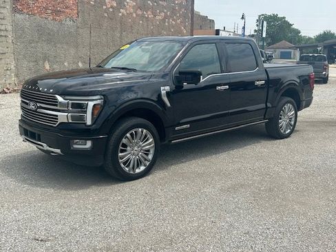 Certified 2024 Ford F150 Platinum w/ Equipment Group 703A Plus image 3