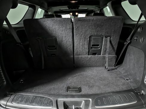 Used 2024 Dodge Durango R/T AWD/4WD image 12