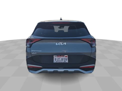 Used 2024 Kia Sportage EX FWD image 7