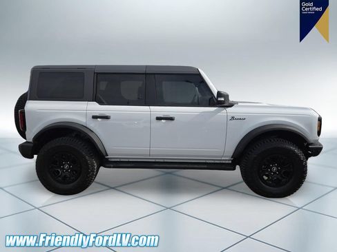 Certified 2024 Ford Bronco Wildtrak AWD/4WD image 7